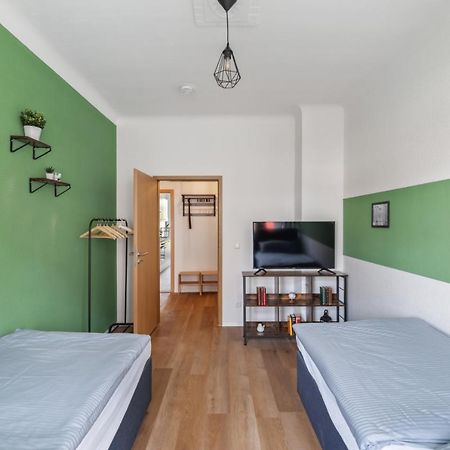 Salihomes/Max Apartment/5Pax/Modern Eingerichtet/Voll Ausgestattet Kueche Markranstädt Extérieur photo